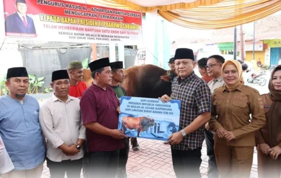 Iduladha 2026, Warga OKU Timur Terima Sapi Kurban Presiden