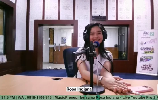 Rosa Indiana Konsisten Kenalkan Lagu Pop Daerah Sumsel