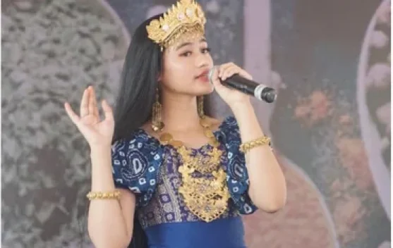 Rosa Indiana, Penyanyi Daerah Sekaligus Balerina Muda Sumsel