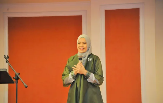 Bahaya Mencintai Kehidupan Dunia Secara Berlebihan