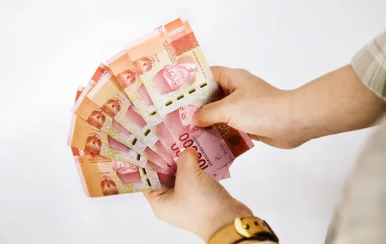 Dolar Menguat, Begini Cara Menjaga Keuangan Rumah Tangga Tetap Stabil