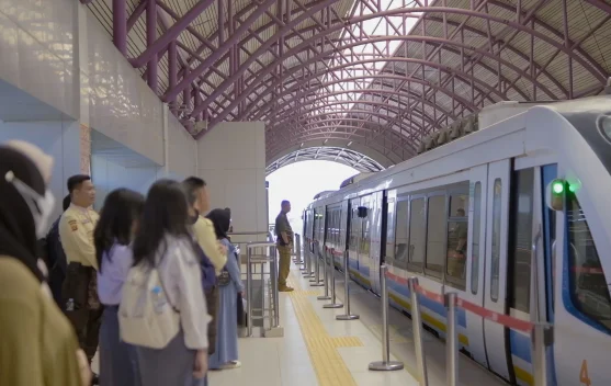 Layani Pengunjung Car Free Night, LRT Sumsel Operasional hingga Tengah Malam