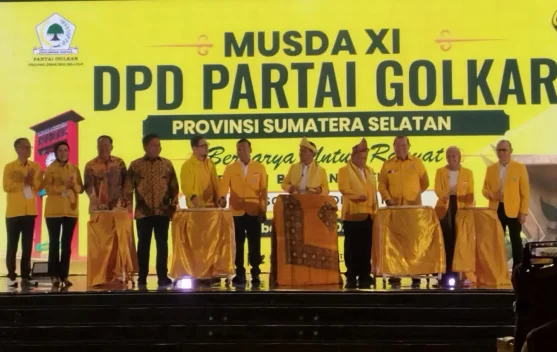 Bahlil Buka Musda Golkar Sumsel, Targetkan Kursi Naik di Pemilu