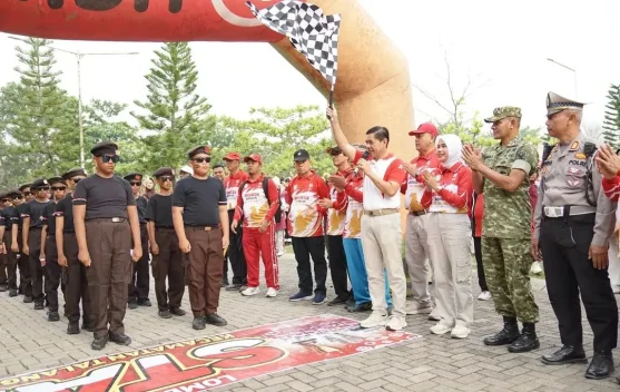 Ribuan Pelajar Talang Kelapa Ikuti Lomba Gerak Jalan