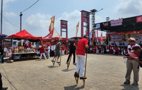 Astra Motor Sumsel Meriahkan HUT RI lewat Festival Perahu Bidar