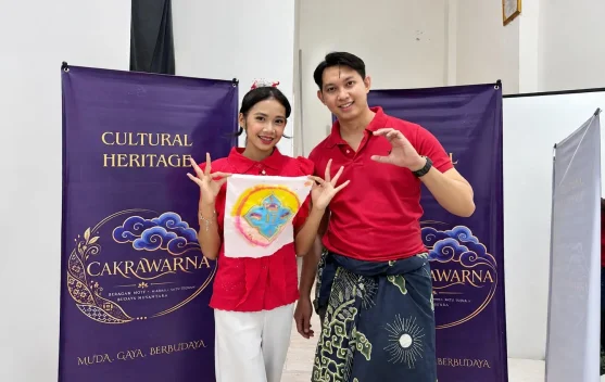 Putra batik Nusantara Sumsel 1 Zahizan Kenalkan Teknik Pembuatan Batik