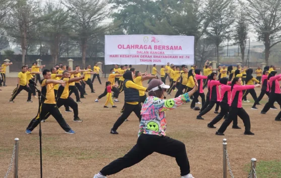 Semarak HUT Bhayangkari, Polres Ogan Ilir Gelar Senam Bersama