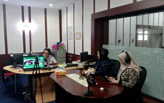 Strategi Radio Bertahan dan Gaet Generasi Muda di Era Digital