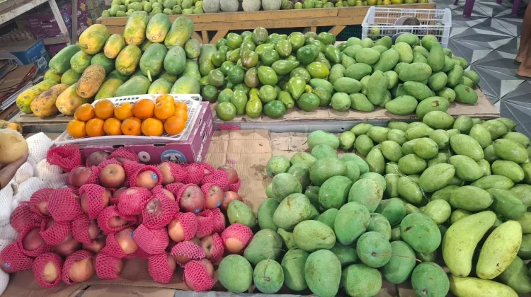 Banyak Pilihan Buah Segar Jelang Puasa, Harga Bervariasi