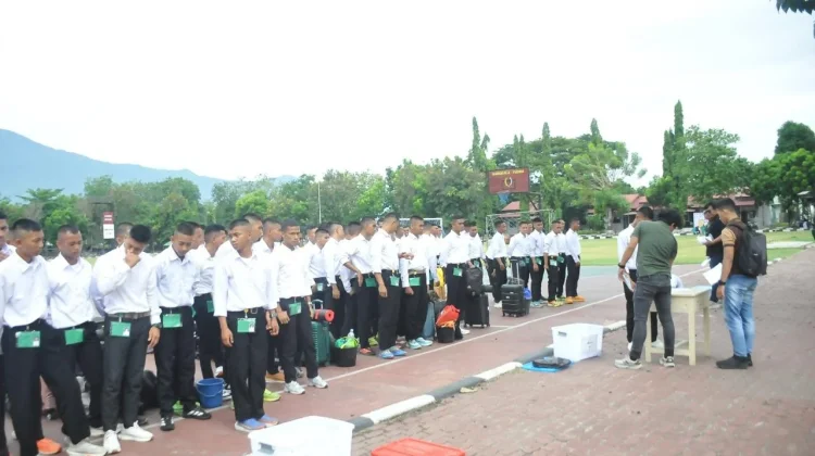 Tujuh Puluh Dua Calon Siswa Lulus Seleksi di Kodam 23 Palaka Wira