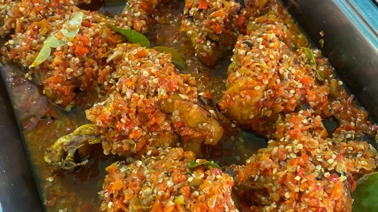 Ayam Bakar Rica-Rica, Kenikmatan Kuliner Pedas yang Menggoda
