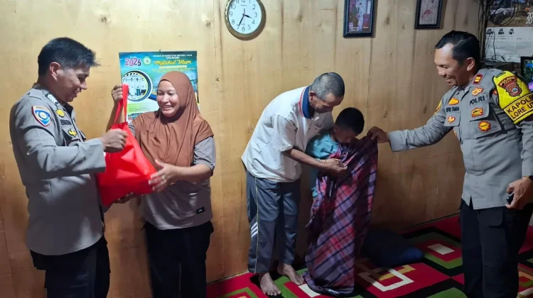 Wujud Polri Presisi, Polsek Lore Utara Gelar Baksos di Pelosok Poso