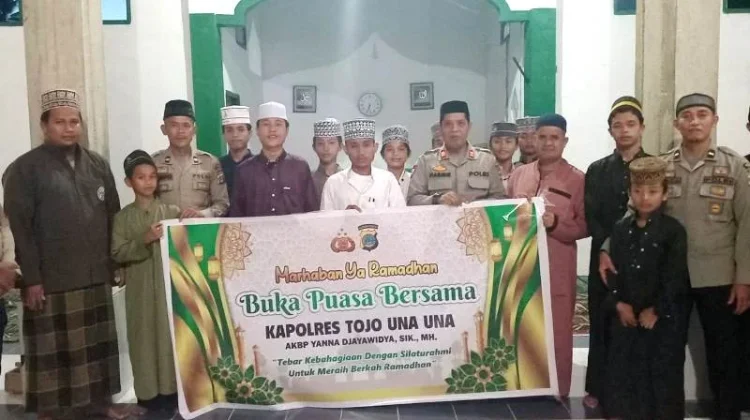 Sat Binmas Polres Touna Buka Puasa Bersama Santri