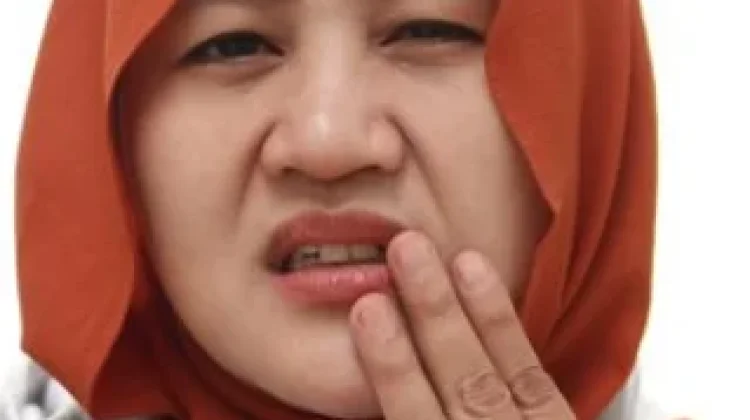 Puasa Terganggu? Atasi Sariawan Secara Alami