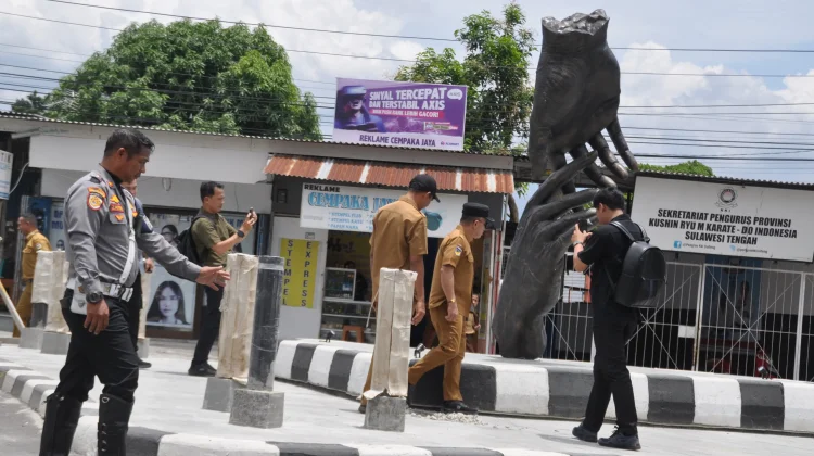 Pemkot Palu Optimalkan Penataan RTH Lebih Rapi dan Menarik