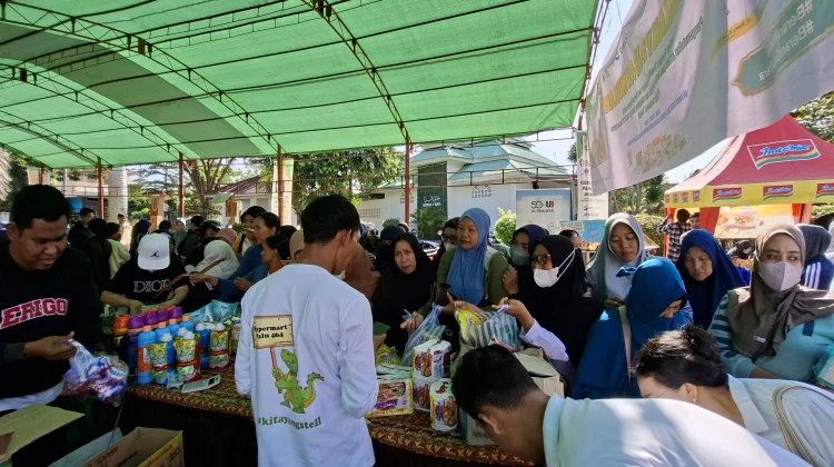 Gerakan Pangan Murah Sulteng Dipadati Warga