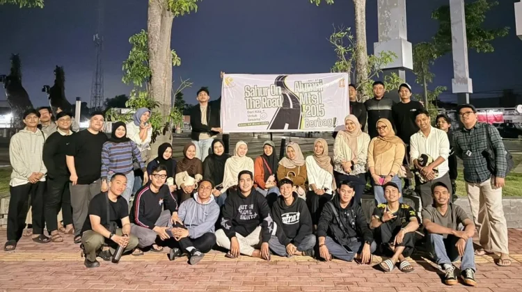Alumni MTsN 1 Palu 2015 Gelar Sahur on the Road