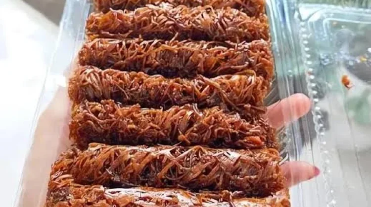 Nennu-Nennu, Manis Legit dalam Balutan Benang Tradisional