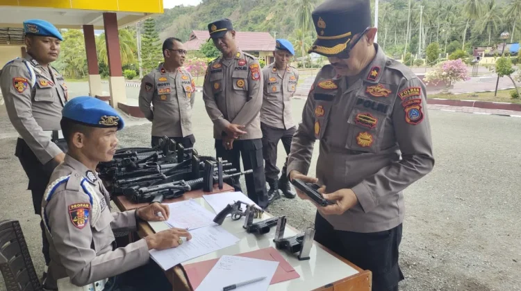 Sidak Senpi Dinas, Wakapolres Parimo Tegaskan Tak Ada Toleransi Pelanggaran