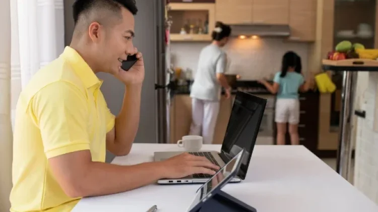 Tips Menjaga Produktivitas WFH saat Libur Panjang Lebaran