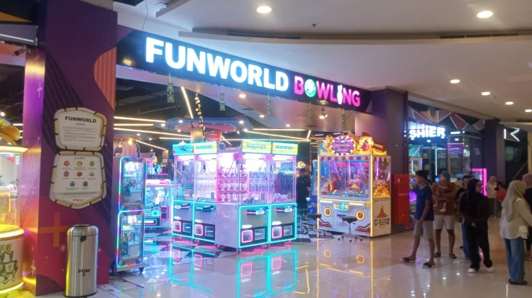 Wahana Hiburan Modern PGM Palu Ramai Pengunjung