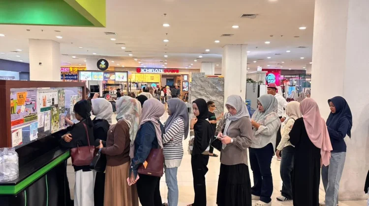 Lonjakan Pengunjung Padati Palu Grand Mall Pasca Perayaan Lebaran