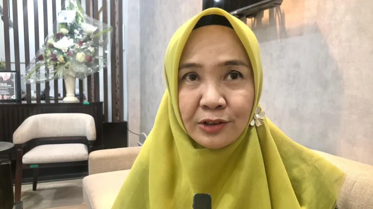 Dekan FEB Untad Tekankan Sikap Bijak dalam Pengelolaan Keuangan Mahasiswa