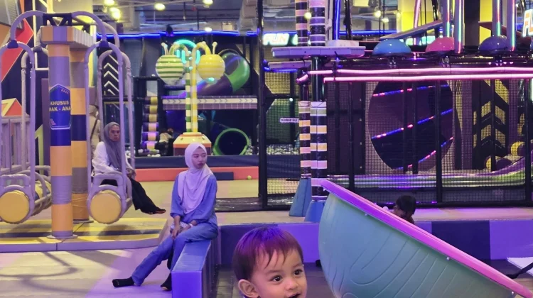 Akhir Pekan Bahagia, Ajak Anak Kunjungi Area Bermain di Palu Grand Mall