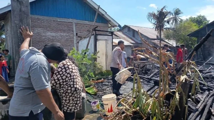 Kebakaran Menimpa Rumah Lansia di Moilong Banggai