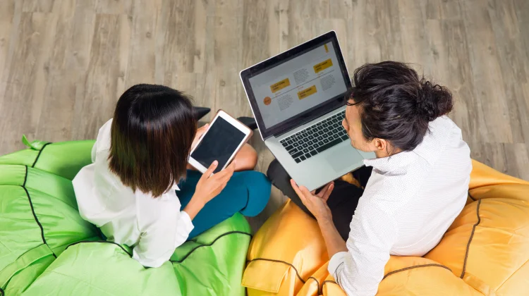 Literasi Digital Bekali Remaja Hadapi Era Informasi