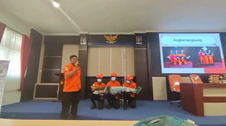 Untad Perkuat Budaya K3 lewat Simulasi Barsama Basarnas Palu