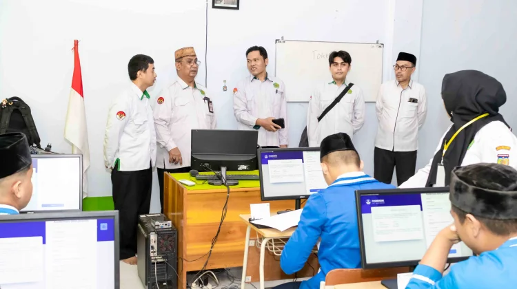 Kemenag Palu Tinjau TKA Madrasah, Pastikan Infrastruktur Ujian Berjalan Optimal