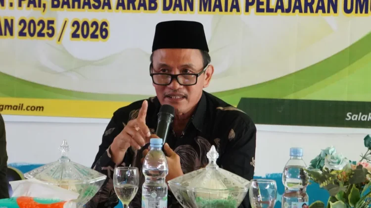 Kemenag Bangkep Buka MGMP, Tekankan Penyusunan Soal Ujian Berkualitas