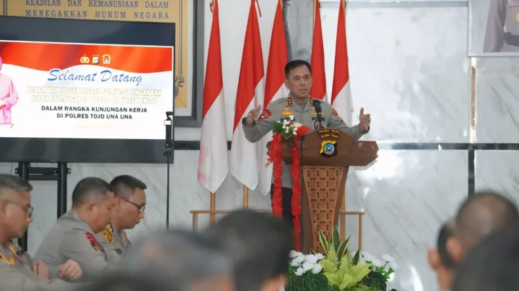 Kunjungi Polres Touna, Kapolda Tekankan Disiplin dan Keharmonisan Personel