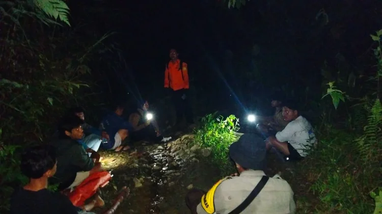 Enam Pendaki Tersesat di Gunung Lamari Touna Ditemukan Selamat