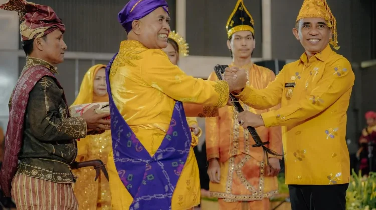 Anwar Hafid: Semangat Nambaso dan Kearifan Lokal Kunci Maju Sulteng