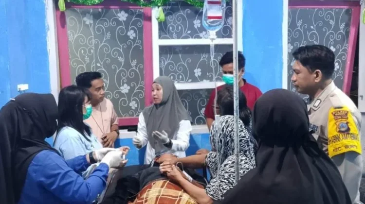 Tabrakan Jalan Poros Luwuk-Banggai Dua Orang Luka Berat