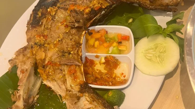 Rahang Tuna Bakar Rica, Kuliner Primadona di Kota Palu