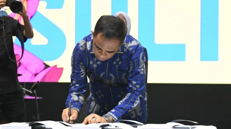 Gubernur Dorong Penguatan Peran Adat dan Pengakuan Hak Tanah Adat Kolektif