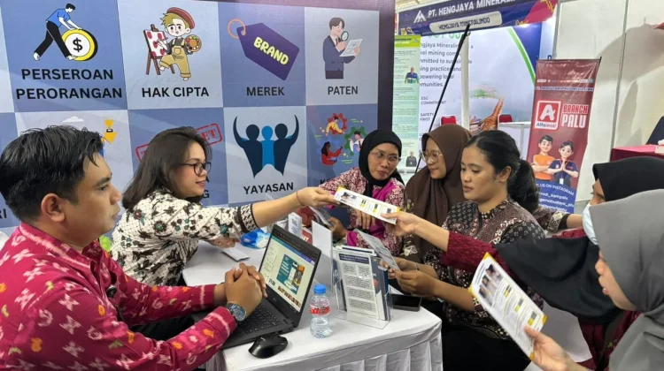 Kanwil Kemenkum Sulteng Fasilitasi Pengecekan Merek di Semarak Sulteng Nambaso