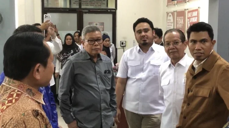 Komisi II DPR RI Tinjau Pelayanan di Kantor ATR/BPN Palu