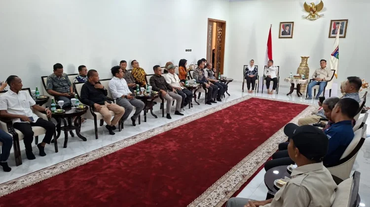 Terima Rombongan DPRD Pasangkayu, Wali Kota Palu Bahas Peluang Kerja Sama