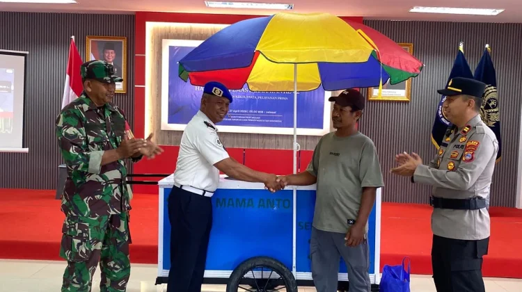 HBP Ke-62, Rutan Donggala Salurkan Bantuan Sosial dan UMKM