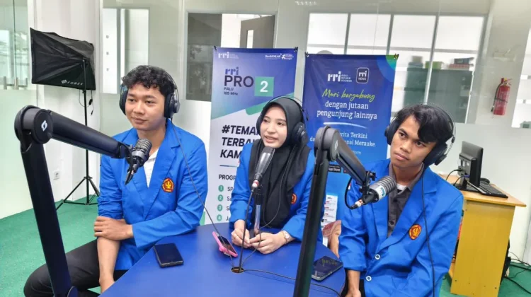 Dilema Mahasiswa: antara IPK Tinggi atau Pengalaman Komunitas untuk Dunia Kerja