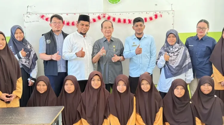 Anggota DPR Pastikan Dapur MBG di Sigi Penuhi Standar Kesehatan