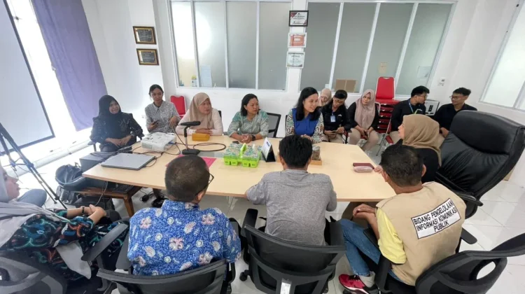 Pemkot Perluas Sosialisasi kebersihan Lingkungan, RRI Palu Jadi Mitra Strategis