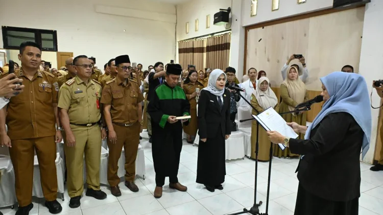 Wagub Sulteng Lantik Direktur RSUD Undata, Perkuat Tata Kelola Layanan Kesehatan