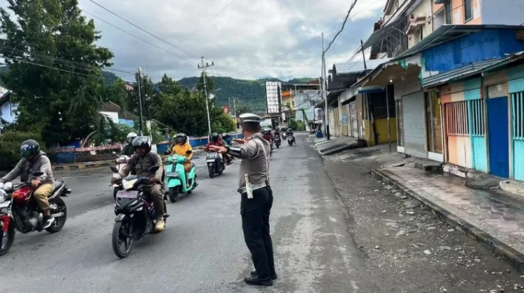 Cegah Kepadatan dan Kejahatan Jalanan, Satlantas Polres Banggai Gelar Gatur Lalin