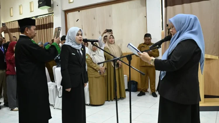 dr. Jumriani Dilantik Menjadi Dikektur UPT RSUD Undata