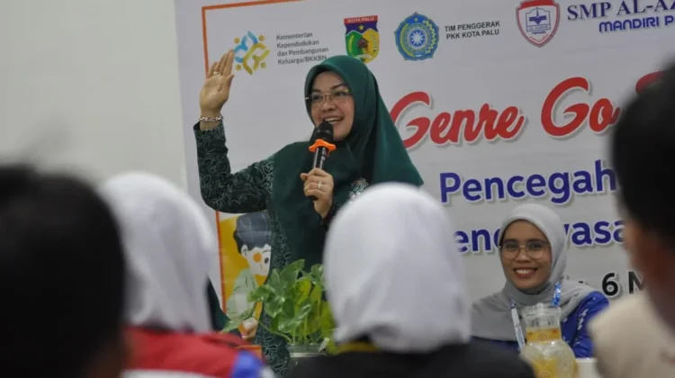 Cegah Stunting, Bunda Genre Palu Ajak Siswa SMP Tunda Usia Perkawinan